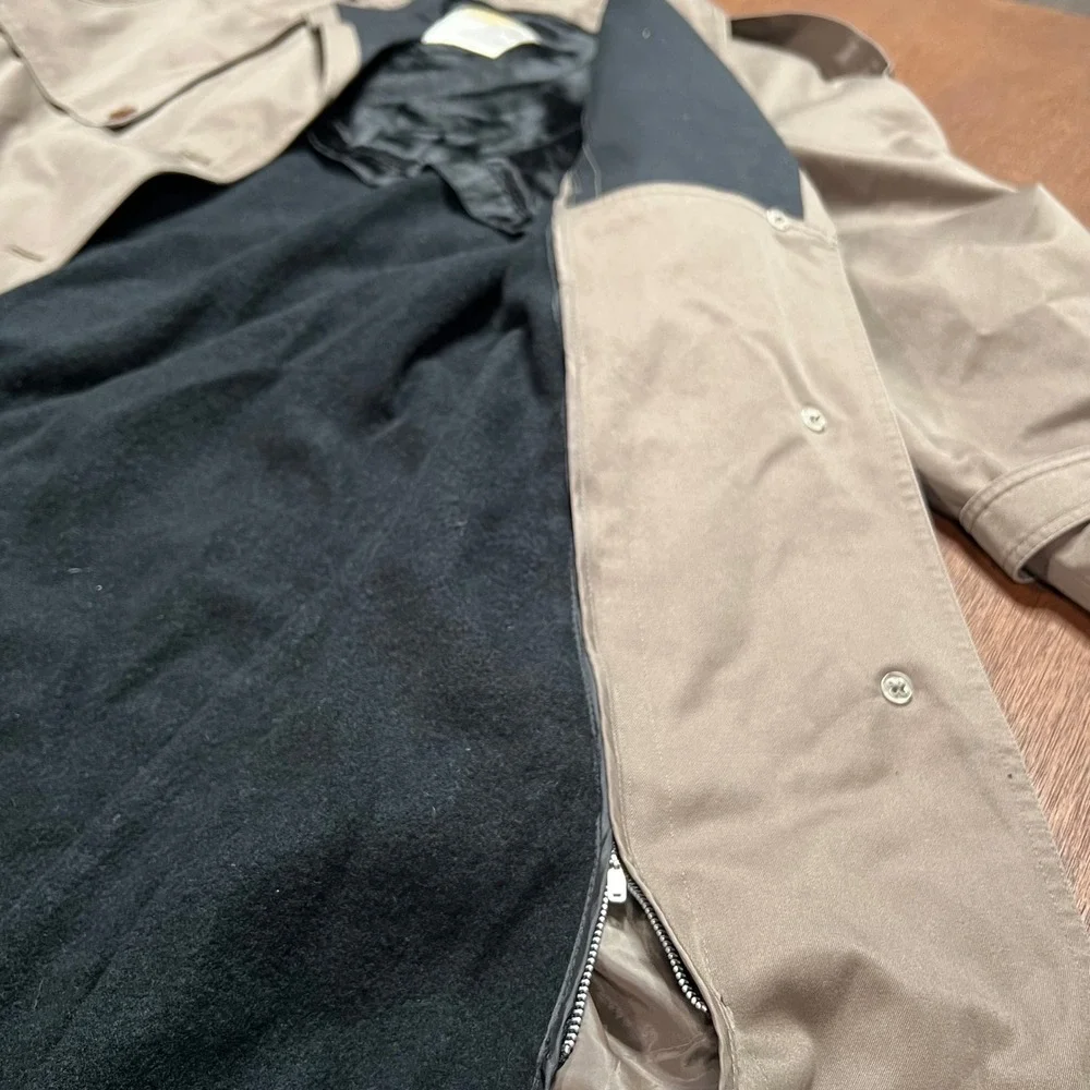 London Towne Vintage Trench Coat Tan Taupe Zip Out Lining Mens 14 Reg RN 68369 - Picture 8 of 13